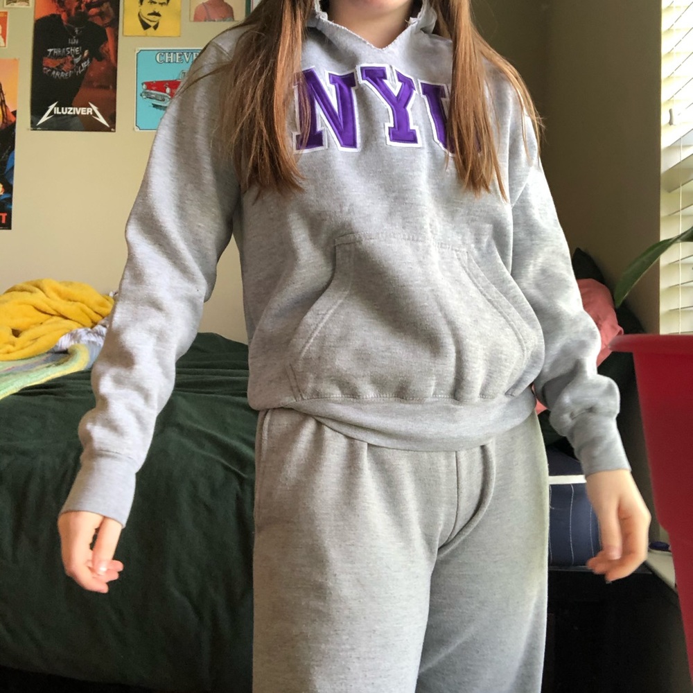 NYU mv sport vintage sweatshirt